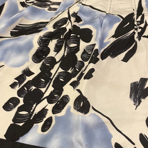 NWT BCBG Max Azria skirt - Picture 4 of 5